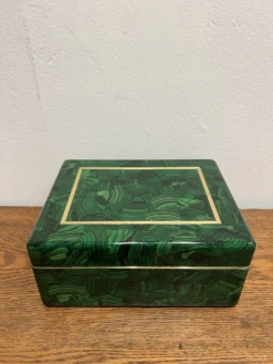 Faux Malachite Box With Brass Trim 14 Faux Malachite Box With Brass Trim -CHAIRISH Shop faux malachite box with brass trim 8361