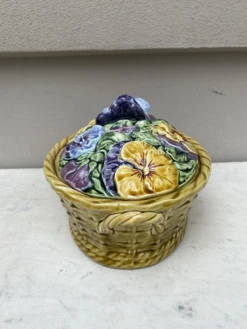 French Majolica Pansies Basket Sarreguemines, Circa 1920 9 French Majolica Pansies Basket Sarreguemines, Circa 1920 -CHAIRISH Shop french majolica pansies basket sarreguemines circa 1920 8770