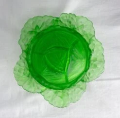 French Portieux Style Green Glass Glove Box Or Centerpiece, 1900s -CHAIRISH Shop french portieux style green glass glove box or centerpiece 1900s 0961