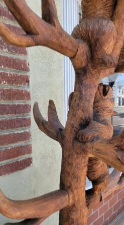 Hand Carved Rustic Hat And Coat Tree With Hand Carved Bears -CHAIRISH Shop hand carved rustic hat and coat tree with hand carved bears 0546