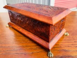 Handsome Vintage Tooled Leather Neopclassical Dresser Box -CHAIRISH Shop handsome vintage tooled leather neopclassical dresser box 5751