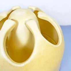 Italian Space Age Pistil Shape Light Yellow Plastic Umbrella Stand, 1970s -CHAIRISH Shop italian space age pistil shape light yellow plastic umbrella stand 1970s 6947