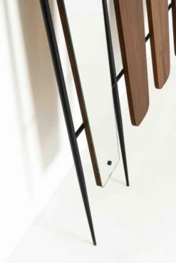 Italian Vintage Coat Rack With Mirror In The Style Of Osvaldo Borsani, 1950s Italy 19 Italian Vintage Coat Rack With Mirror In The Style Of Osvaldo Borsani, 1950s Italy -CHAIRISH Shop italian vintage coat rack with mirror in the style of osvaldo borsani 1950s italy 2733