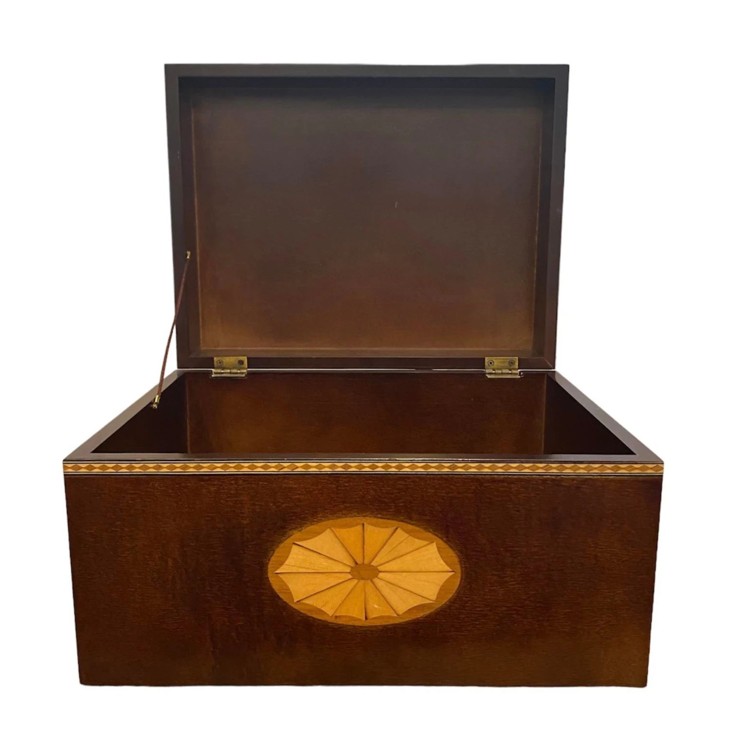 Large Georgian Style Mahogany Veneered Box With Patera Inlay By Bombay Company 4 Large Georgian Style Mahogany Veneered Box With Patera Inlay By Bombay Company - Image 2