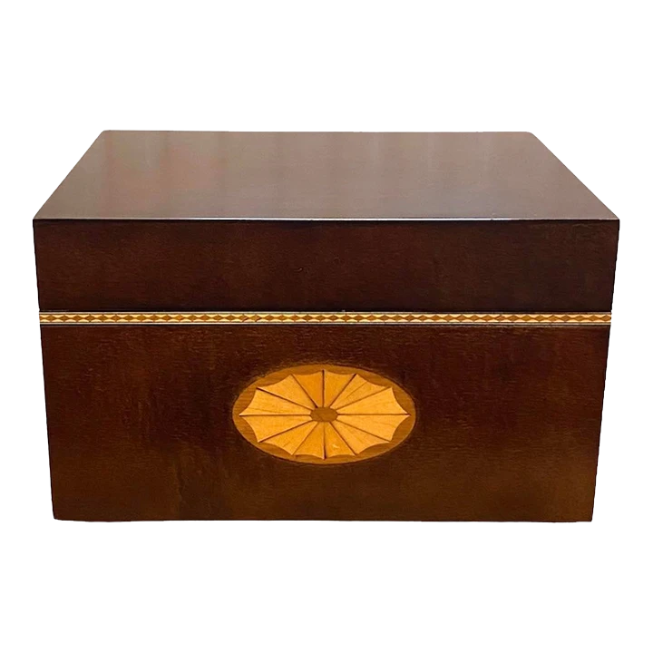 Large Georgian Style Mahogany Veneered Box With Patera Inlay By Bombay Company 3 Large Georgian Style Mahogany Veneered Box With Patera Inlay By Bombay Company
