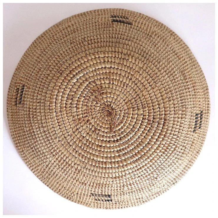 Large Native American Two-Color Geometric Coiled Basket Bowl / Lid 6 Large Native American Two-Color Geometric Coiled Basket Bowl / Lid - Image 4