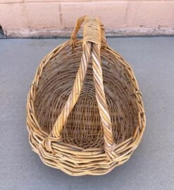 Large Rustic European Woven Rattan/Wicker Gathering Basket -CHAIRISH Shop large rustic european woven rattanwicker gathering basket 7504
