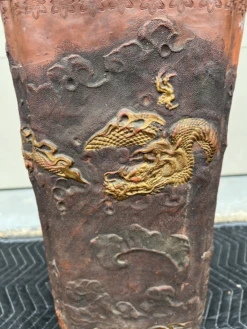 Late 19th Century Japanese Tokoname Terra Cotta Pottery Umbrella Stand -CHAIRISH Shop late 19th century japanese tokoname terra cotta pottery umbrella stand 9398