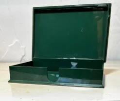 Late 20th Century Vintage "Wood Duck" Green Lacquer Box With Wood Inlay -CHAIRISH Shop late 20th century vintage wood duck green lacquer box with wood inlay 0504