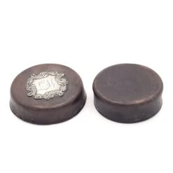 Leather And Silver Snuff Box, Circa 1890 16 Leather And Silver Snuff Box, Circa 1890 -CHAIRISH Shop leather and silver snuff box circa 1890 7877