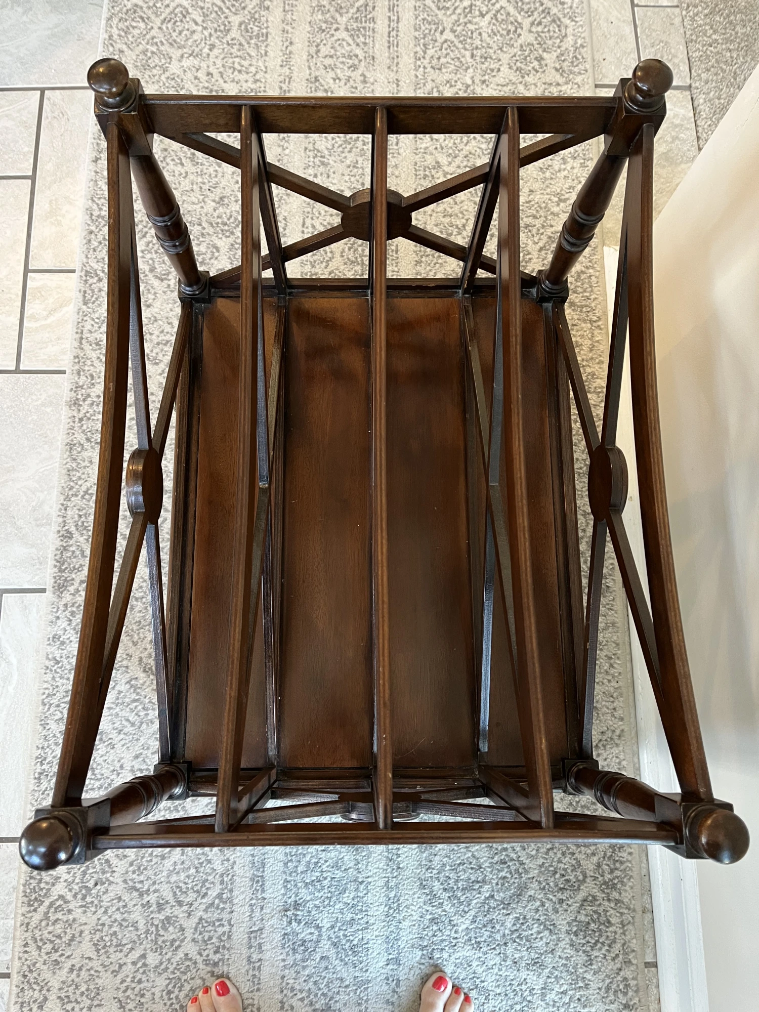 Magazine Rack - 1990s Georgian Style Carved Mahogany Canterbury Rack 10 Magazine Rack - 1990s Georgian Style Carved Mahogany Canterbury Rack - Image 8