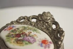 Metal Jewelry Box, 1950s -CHAIRISH Shop metal jewelry box 1950s 0878