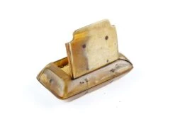 Mid 19th Century Antique Horn Oval Covered Snuff Box With Removable Lid 11 Mid 19th Century Antique Horn Oval Covered Snuff Box With Removable Lid -CHAIRISH Shop mid 19th century antique horn oval covered snuff box with removable lid 5138