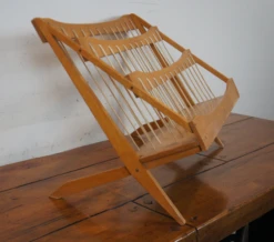 Mid 20th Century Mid Century Modern Built Rite Maple & Rope Pipe Magazine Newspaper Rack -CHAIRISH Shop mid 20th century mid century modern built rite maple and rope pipe magazine newspaper rack 9096