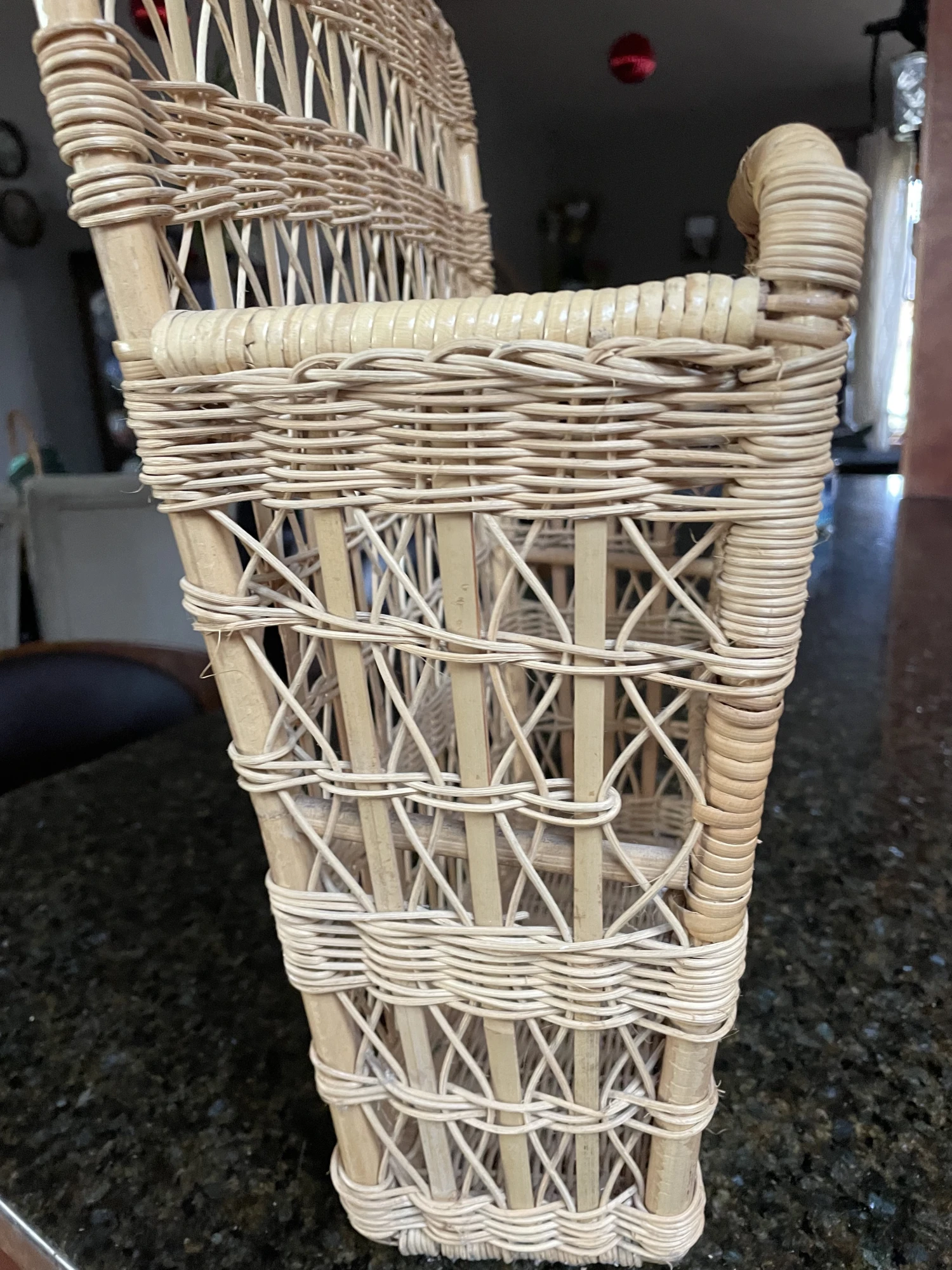 Mid 20th Century Mid Century Wicker Wall Basket 5 Mid 20th Century Mid Century Wicker Wall Basket - Image 3