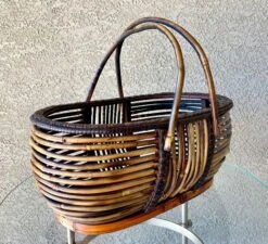 Mid 20th-Century Sizable Pencil Reed Bamboo Basket With Fold-Down Handles 15 Mid 20th-Century Sizable Pencil Reed Bamboo Basket With Fold-Down Handles -CHAIRISH Shop mid 20th century sizable pencil reed bamboo basket with fold down handles 6578