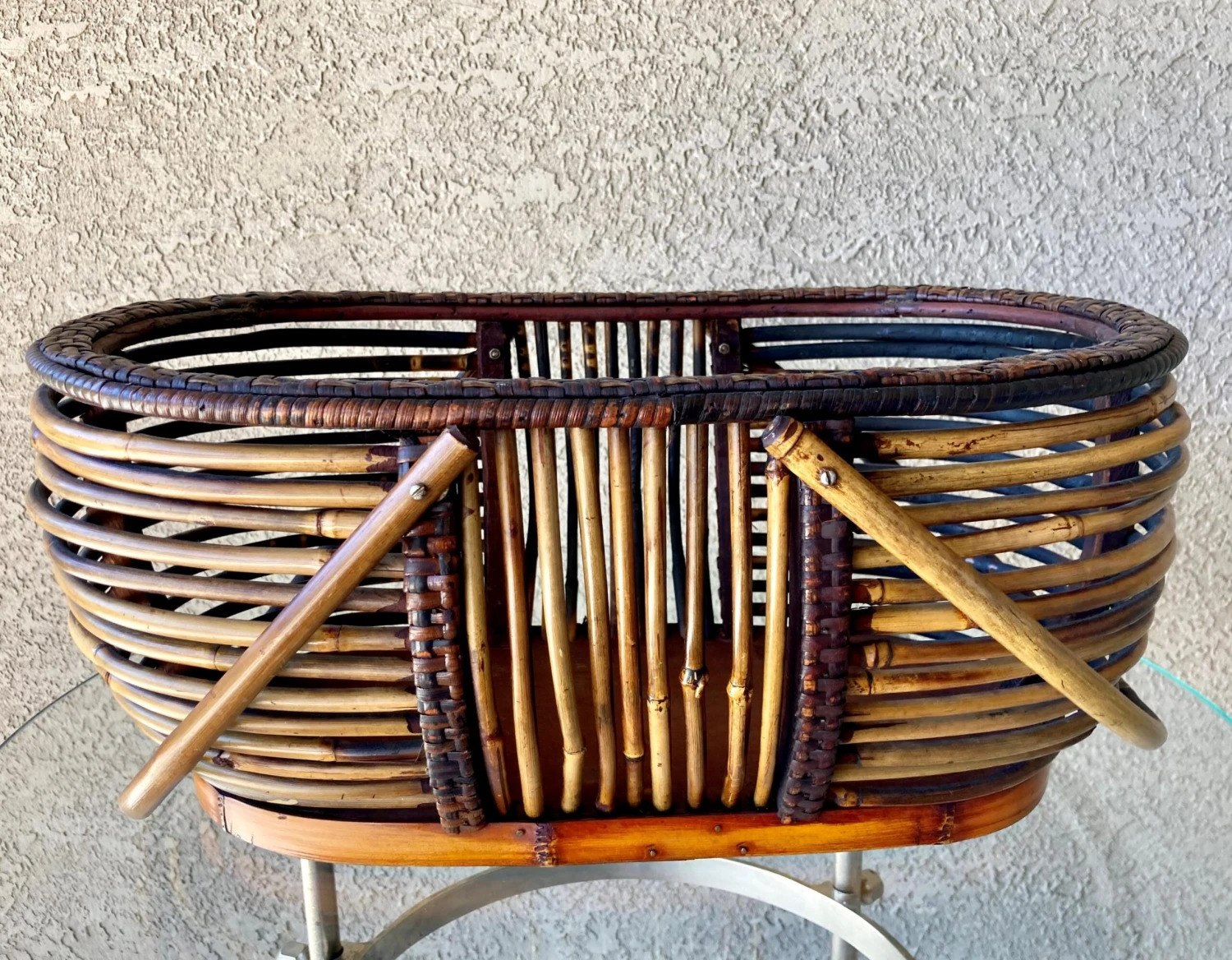 Mid 20th-Century Sizable Pencil Reed Bamboo Basket With Fold-Down Handles 4 Mid 20th-Century Sizable Pencil Reed Bamboo Basket With Fold-Down Handles - Image 2
