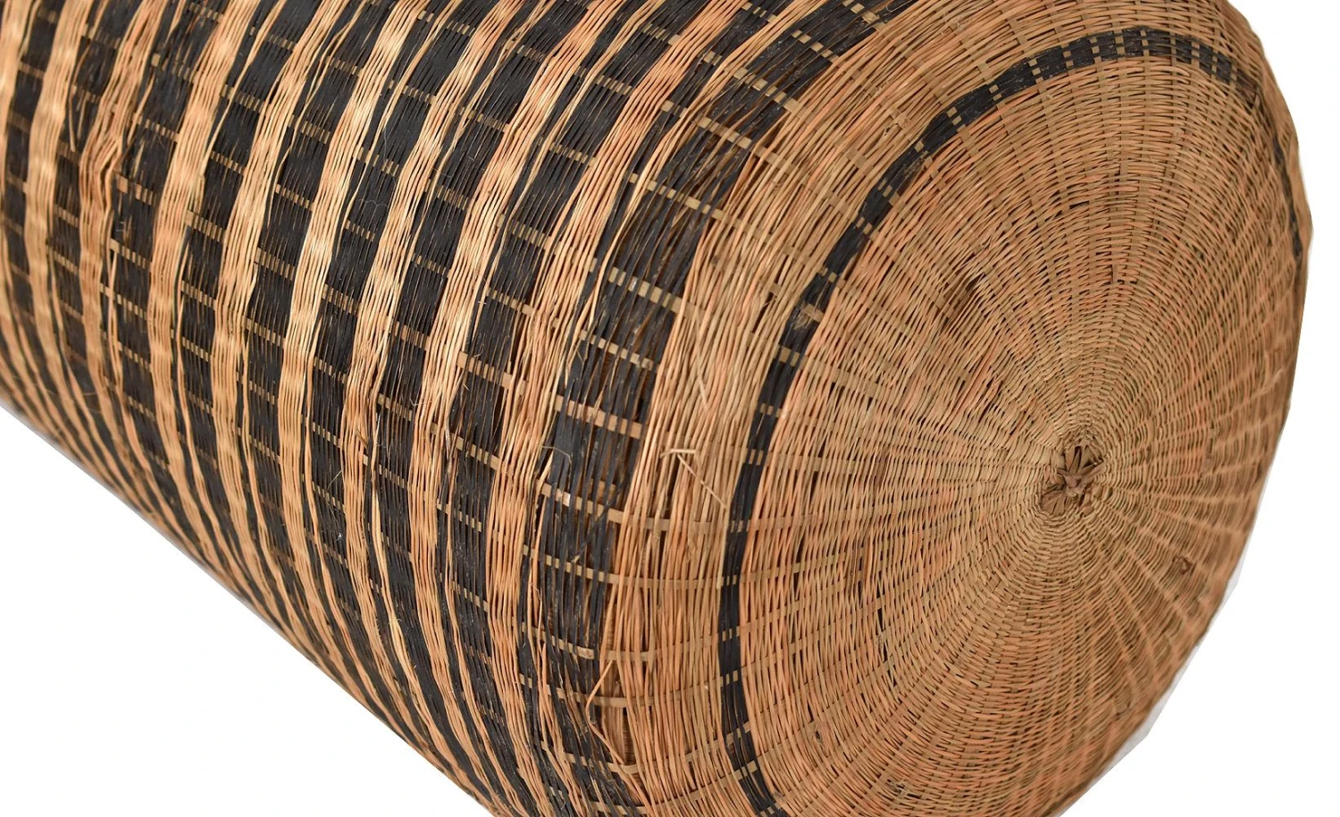 Mid 20th Century Tutsi Wedding Basket 5 Mid 20th Century Tutsi Wedding Basket - Image 3