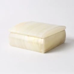 Mid-Century Italian Onyx Box, 1970s -CHAIRISH Shop mid century italian onyx box 1970s 6425