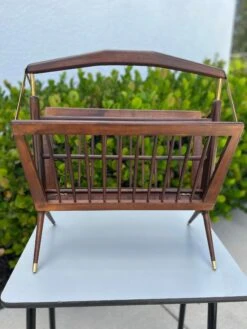 Mid Century Modern Italian Walnut Magazine Rack By Cesare Lacca -CHAIRISH Shop mid century modern italian walnut magazine rack by cesare lacca 2914