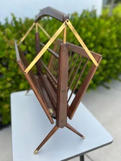 Mid Century Modern Italian Walnut Magazine Rack By Cesare Lacca -CHAIRISH Shop mid century modern italian walnut magazine rack by cesare lacca 8760