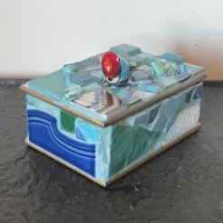 Mid-Century Mosaic Trinket Box With Mouth Blown Art Glass Bird Detail -CHAIRISH Shop mid century mosaic trinket box with mouth blown art glass bird detail 1957