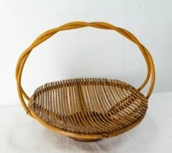 Mid-Century Wicker Basket Fruit Basket, France, 1950s -CHAIRISH Shop mid century wicker basket fruit basket france 1950s 2083