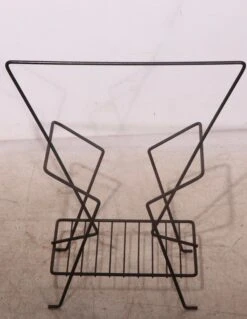 Mid Century Wire Magazine Rack By Richard Galef -CHAIRISH Shop mid century wire magazine rack by richard galef 0265