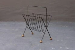 Mid Century Wire Magazine Rack By Tony Paul -CHAIRISH Shop mid century wire magazine rack by tony paul 1185