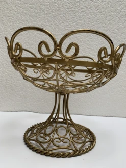 Midcentury Open Weave Metal Decor Or Fruit Basket -CHAIRISH Shop midcentury open weave metal decor or fruit basket 3481