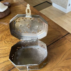 Pierced Brass Cricket Box 14 Pierced Brass Cricket Box -CHAIRISH Shop pierced brass cricket box 9979