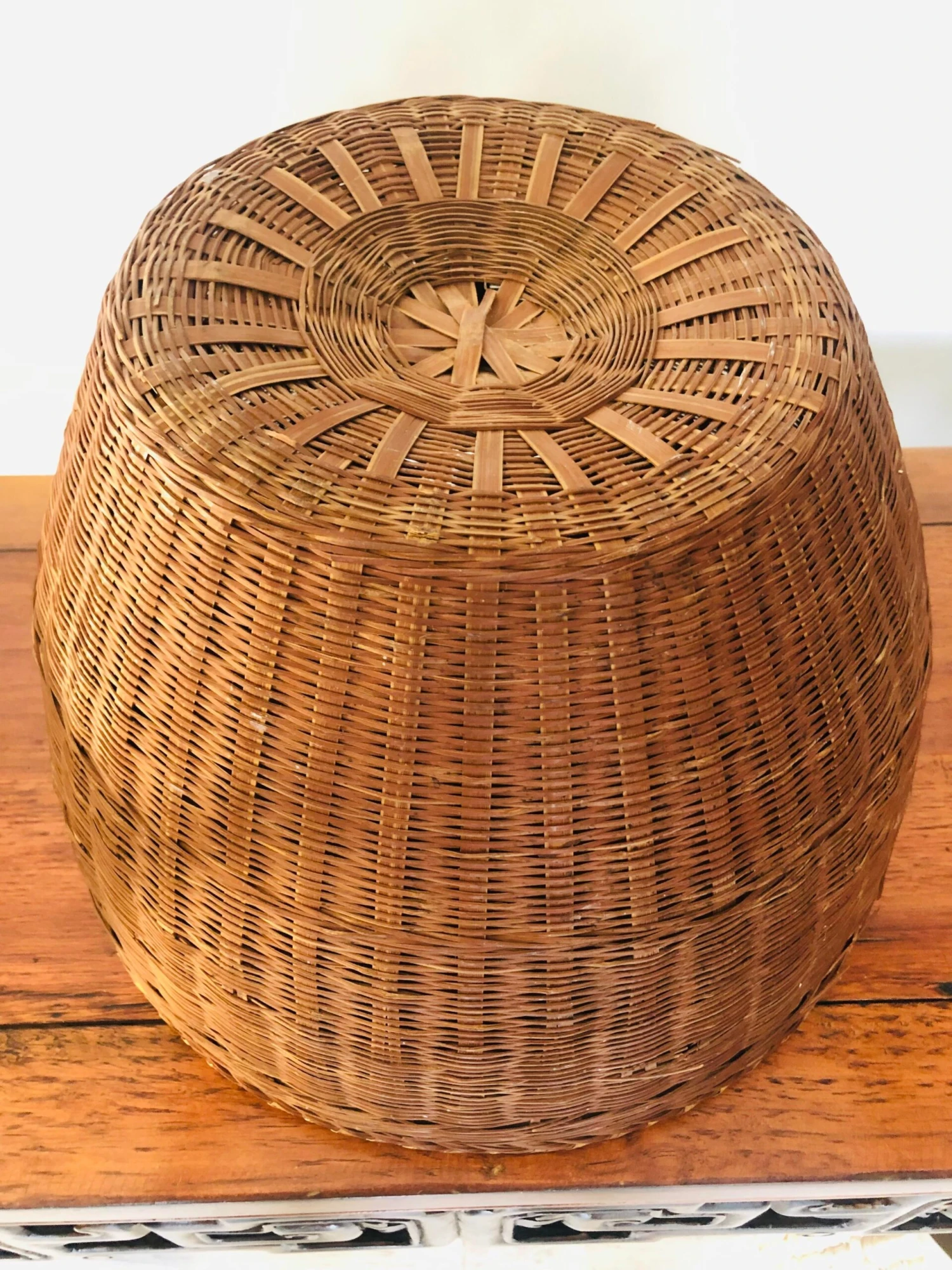 Rustic Chinese 19th Century Woven Rattan Large Round Grain Basket 12 Rustic Chinese 19th Century Woven Rattan Large Round Grain Basket - Image 10