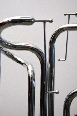 Sculpture Coat Hanger In Chromed Steel, 1970s 18 Sculpture Coat Hanger In Chromed Steel, 1970s -CHAIRISH Shop sculpture coat hanger in chromed steel 1970s 1386