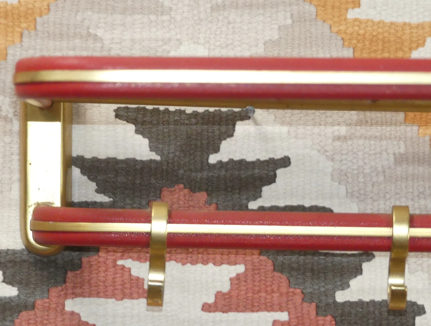 String Coat Rack In Red Brass With Hat Hooks, 1950s 7 String Coat Rack In Red Brass With Hat Hooks, 1950s - Image 5