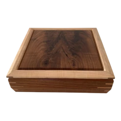 Vintage Artisan Hand Made Inlay Exotic Wood Dresser Or Jewelry Box