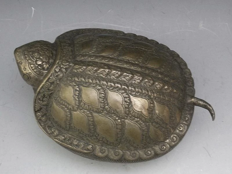 Vintage Asian Betel Nut Silver Turtle Box 5 Vintage Asian Betel Nut Silver Turtle Box - Image 3