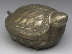 Vintage Asian Betel Nut Silver Turtle Box 13 Vintage Asian Betel Nut Silver Turtle Box -CHAIRISH Shop vintage asian betel nut silver turtle box 5286
