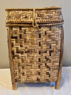 Vintage Bamboo Rattan Footed Large Lidded Basket -CHAIRISH Shop vintage bamboo rattan footed large lidded basket 9949