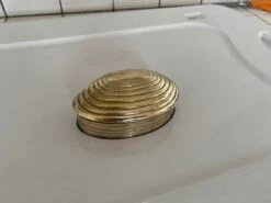 Vintage Brass Shell Trinket Box -CHAIRISH Shop vintage brass shell trinket box 5129