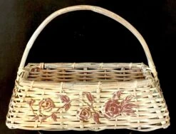 Vintage C1960s Large Whitewashed Graduated Oblong Gathering Basket With Handle And Floral Appliques 15 Vintage C1960s Large Whitewashed Graduated Oblong Gathering Basket With Handle And Floral Appliques -CHAIRISH Shop vintage c1960s large whitewashed graduated oblong gathering basket with handle and floral appliques 2769