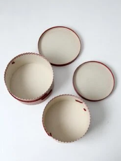 Vintage Candy Cane Stripe Hat Boxes Pair -CHAIRISH Shop vintage candy cane stripe hat boxes pair 0020