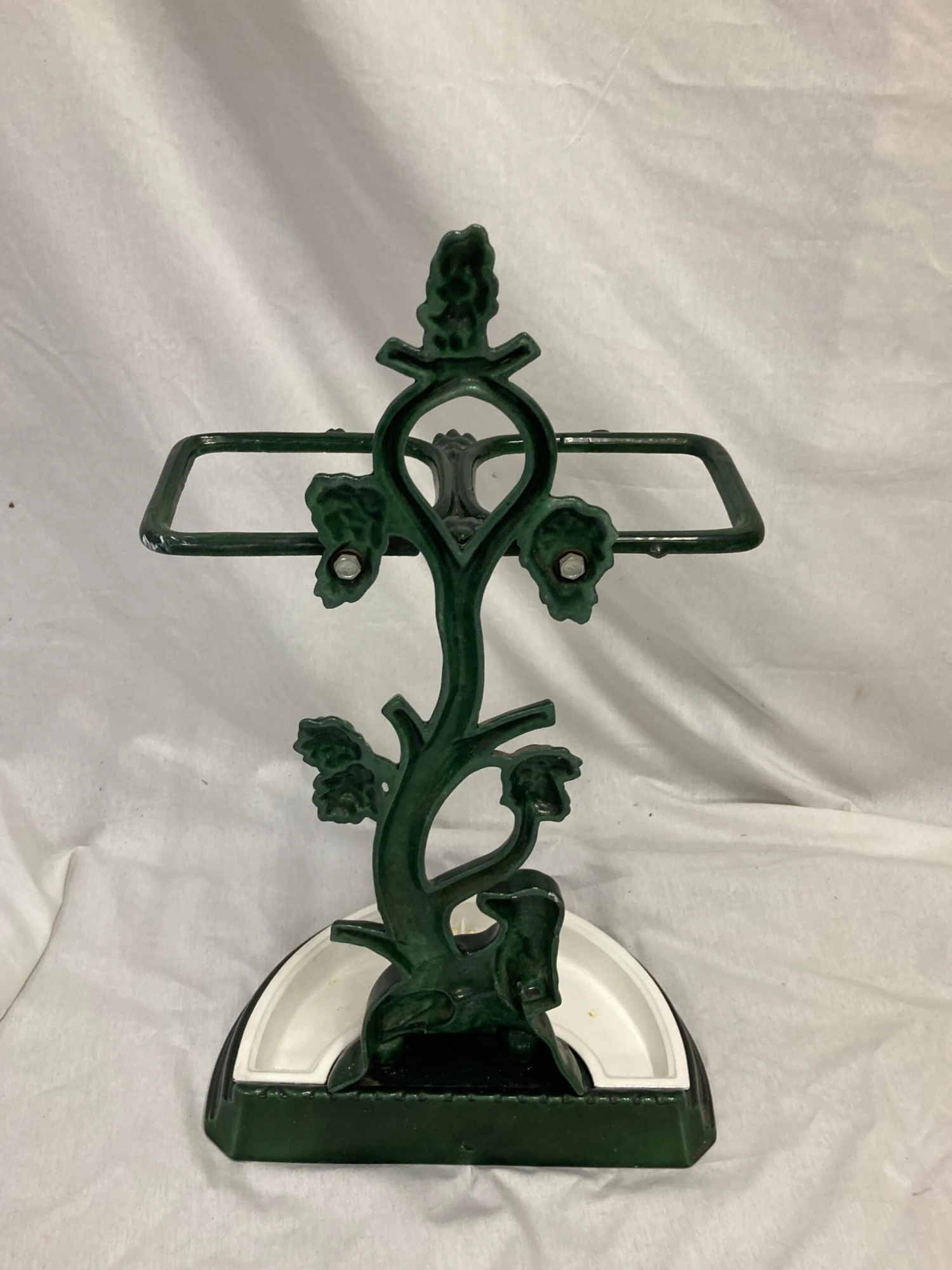 Vintage Cast Iron Dog Umbrella Stand 4 Vintage Cast Iron Dog Umbrella Stand - Image 2