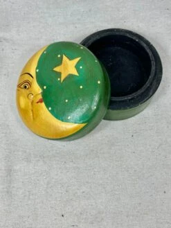 Vintage Celestial Moon And Star Box -CHAIRISH Shop vintage celestial moon and star box 3707