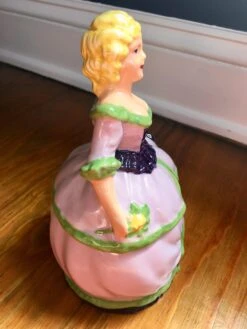 Vintage Ceramic Lady Trinket Box -CHAIRISH Shop vintage ceramic lady trinket box 2492