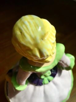 Vintage Ceramic Lady Trinket Box -CHAIRISH Shop vintage ceramic lady trinket box 3400