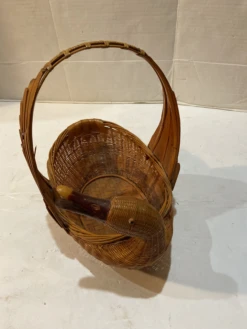 Vintage Chinese Rattan Goose Basket -CHAIRISH Shop vintage chinese rattan goose basket 4146