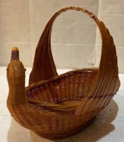 Vintage Chinese Rattan Goose Basket -CHAIRISH Shop vintage chinese rattan goose basket 5648