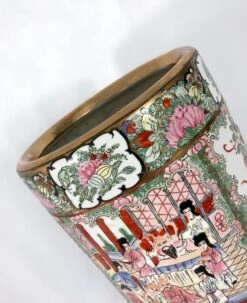 Vintage Chinese Rose Medallion Porcelain Umbrella Stand With Gilt Work, Signed -CHAIRISH Shop vintage chinese rose medallion porcelain umbrella stand with gilt work signed 6410