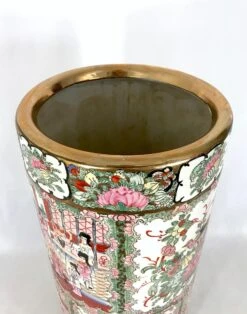 Vintage Chinese Rose Medallion Porcelain Umbrella Stand With Gilt Work, Signed -CHAIRISH Shop vintage chinese rose medallion porcelain umbrella stand with gilt work signed 9028