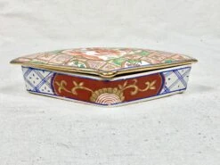 Vintage Chinoiserie Fan Shaped Box -CHAIRISH Shop vintage chinoiserie fan shaped box 0338